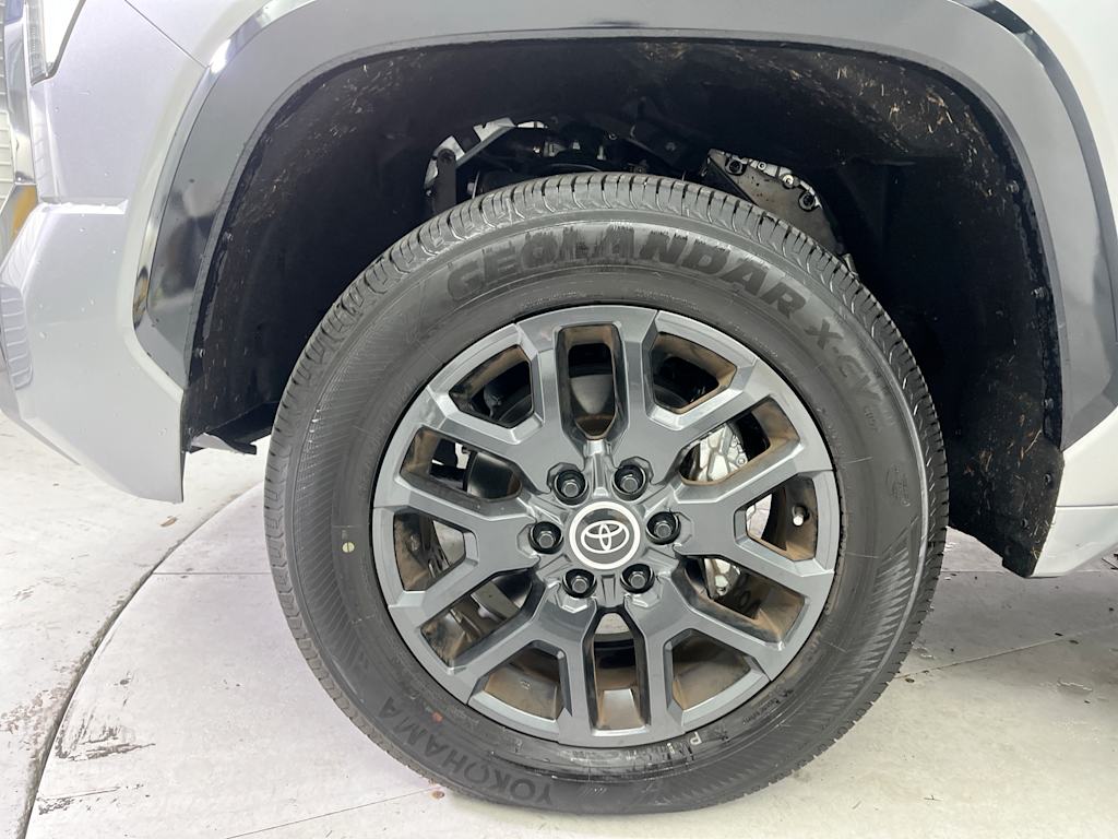 Thumbnail: 2024 Toyota Tundra - 6