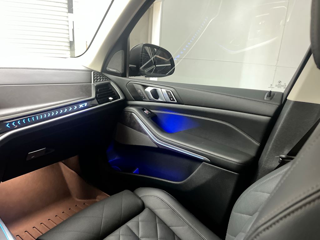 Thumbnail: 2023 BMW X7 - 22