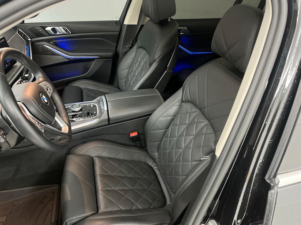 Thumbnail: 2023 BMW X7 - 9