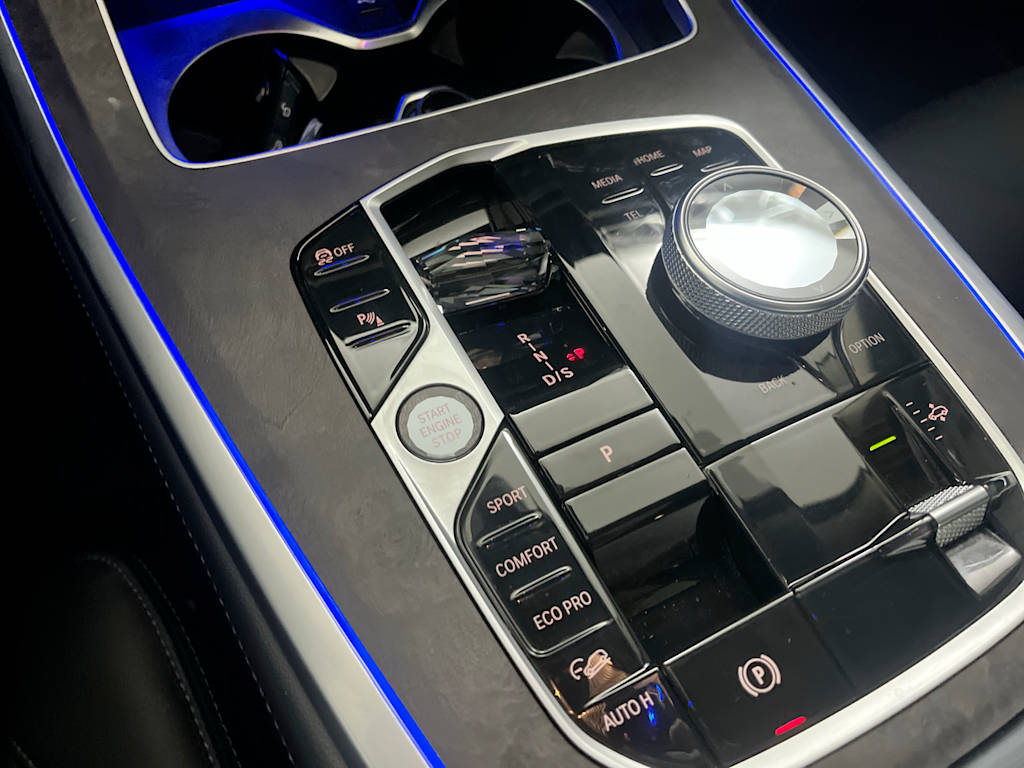 Thumbnail: 2023 BMW X7 - 14