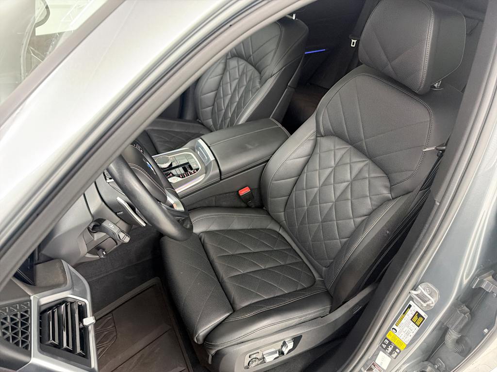 Thumbnail: 2024 BMW X5 - 8