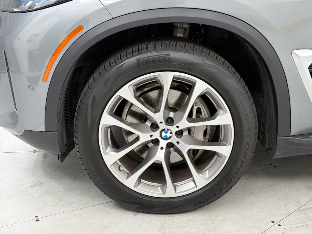 Thumbnail: 2024 BMW X5 - 6