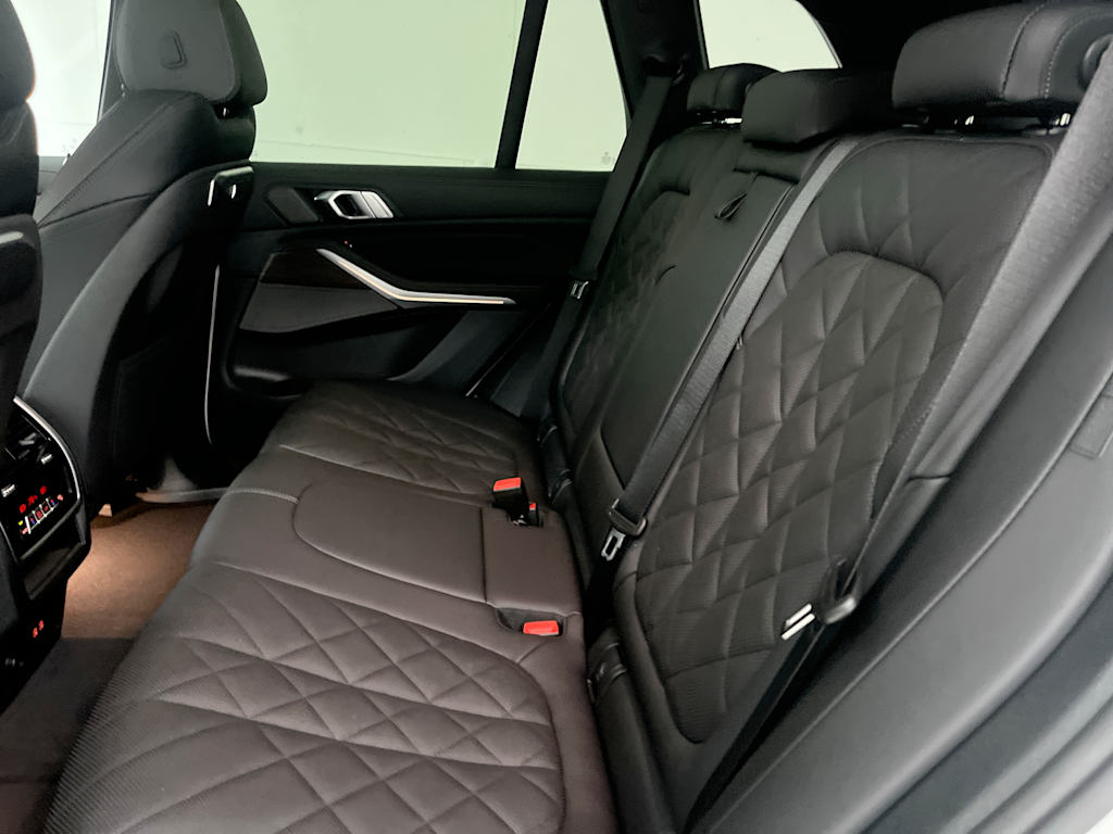 Thumbnail: 2026 BMW X5 - 31