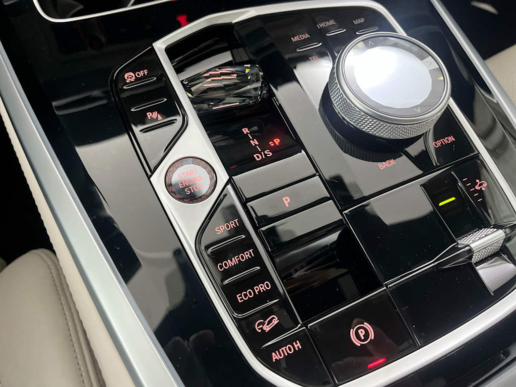 Thumbnail: 2025 BMW X5 - 29