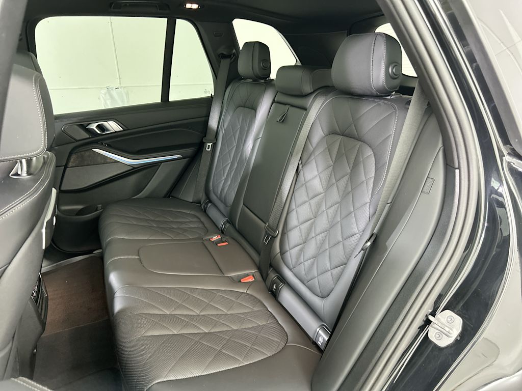 Thumbnail: 2025 BMW X5 - 12