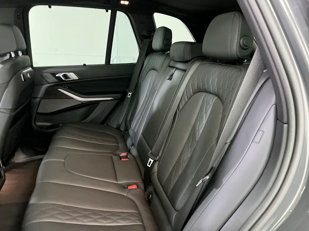 Thumbnail: 2024 BMW X5 - 10