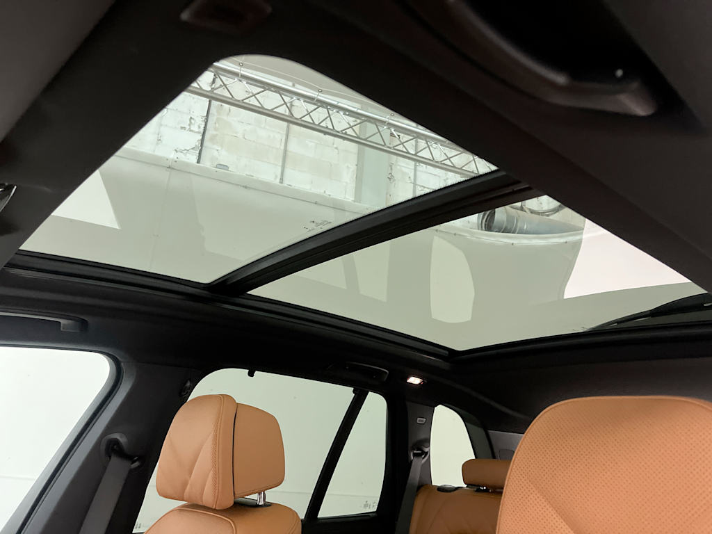 Thumbnail: 2025 BMW X5 - 28