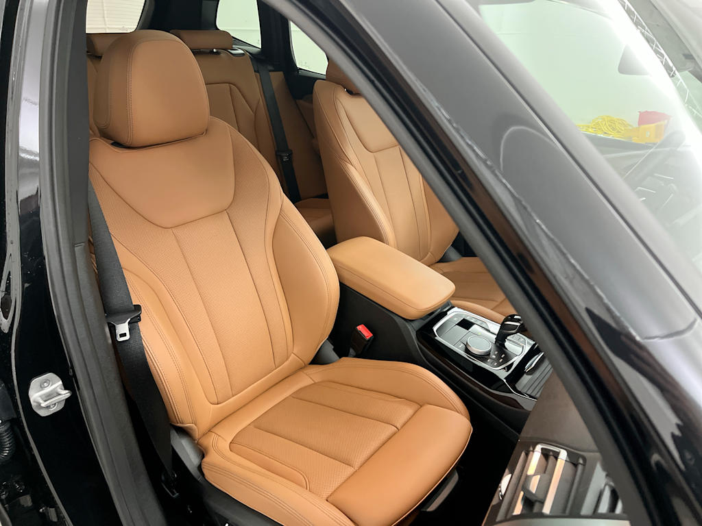 Thumbnail: 2024 BMW X3 - 32