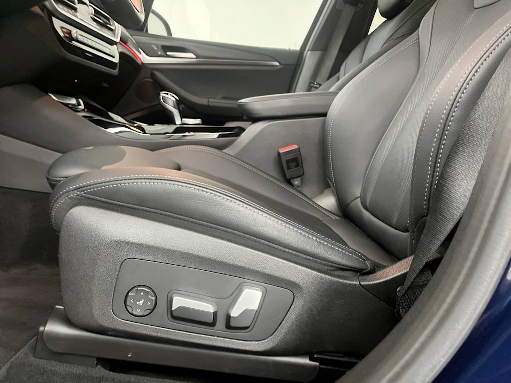 Thumbnail: 2023 BMW X3 - 25