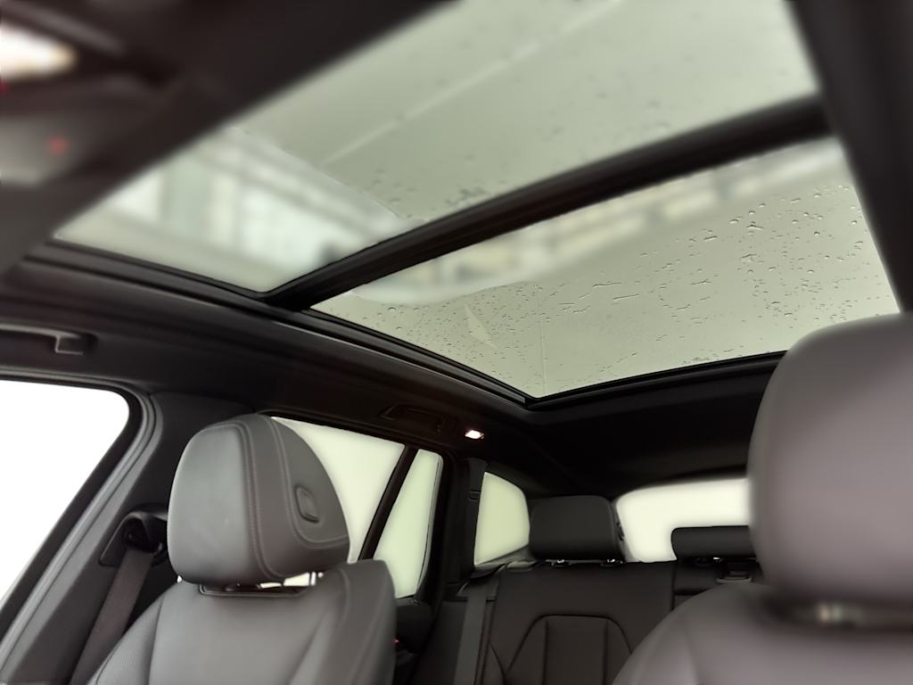 Thumbnail: 2023 BMW X3 - 21
