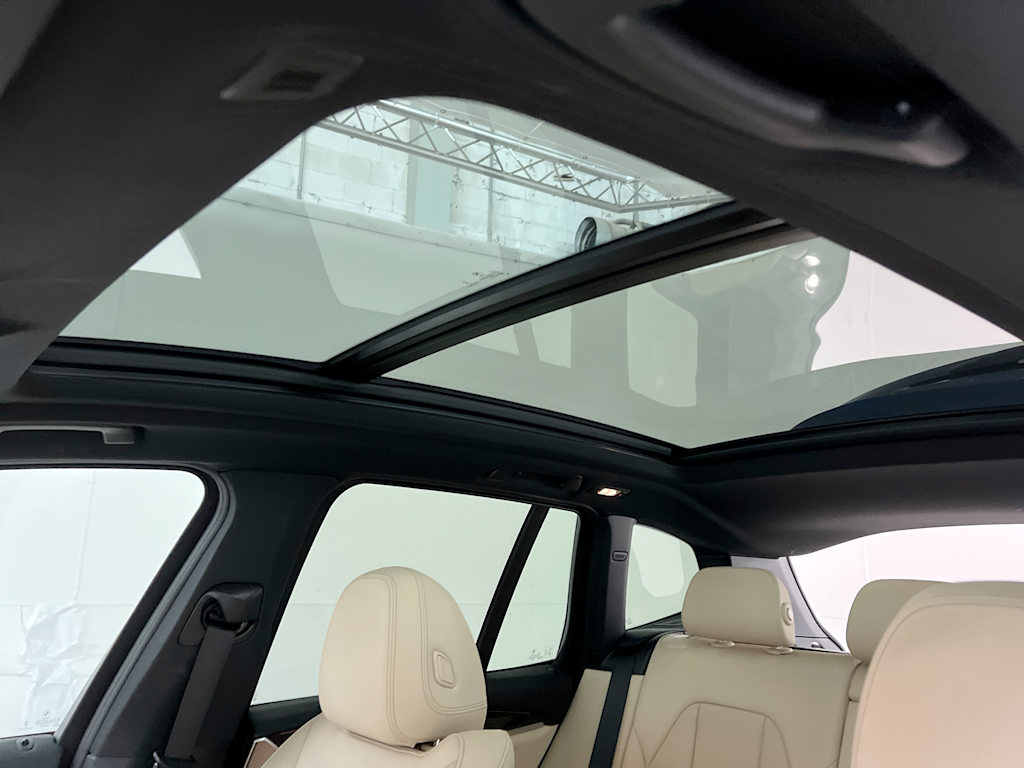 Thumbnail: 2023 BMW X3 - 25