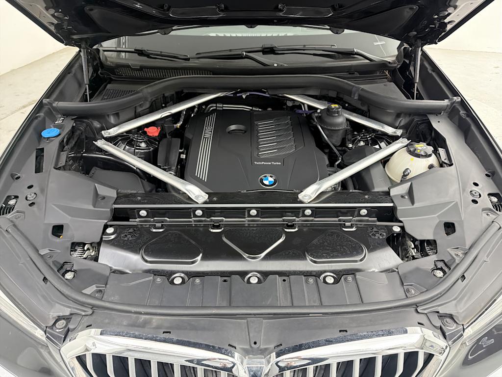 Thumbnail: 2023 BMW X5 - 8