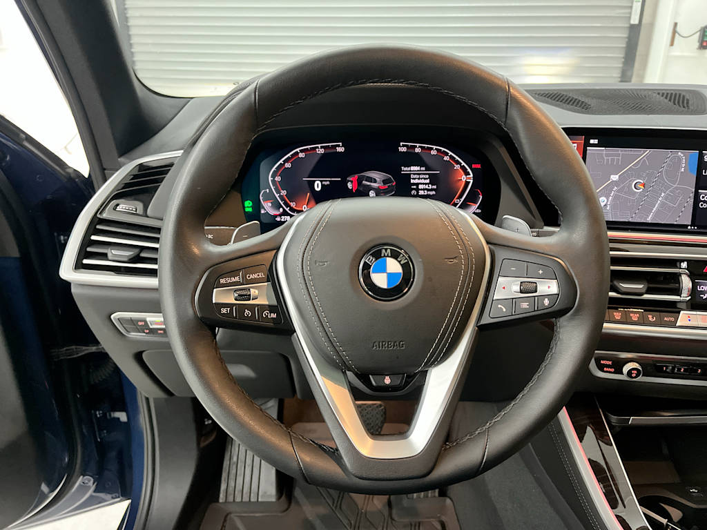 Thumbnail: 2023 BMW X5 - 11