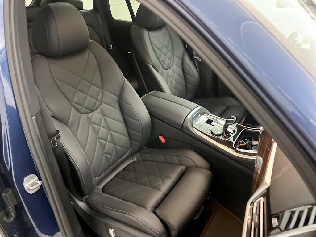 Thumbnail: 2023 BMW X5 - 32