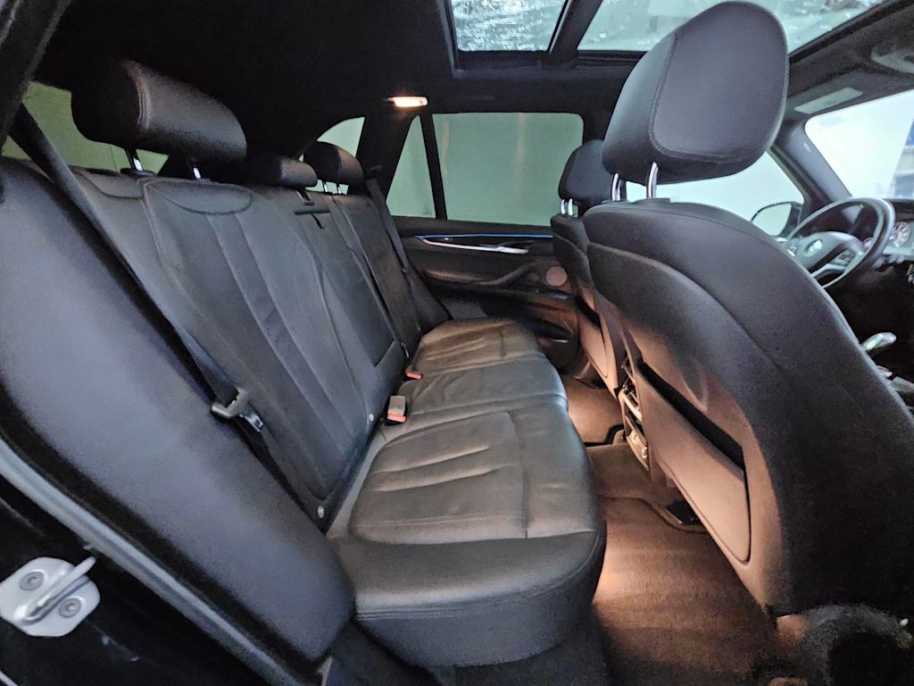 Thumbnail: 2017 BMW X5 - 33