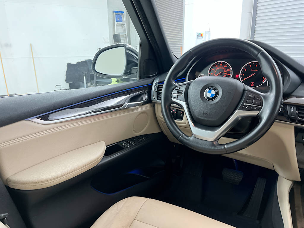 Thumbnail: 2017 BMW X5 - 8