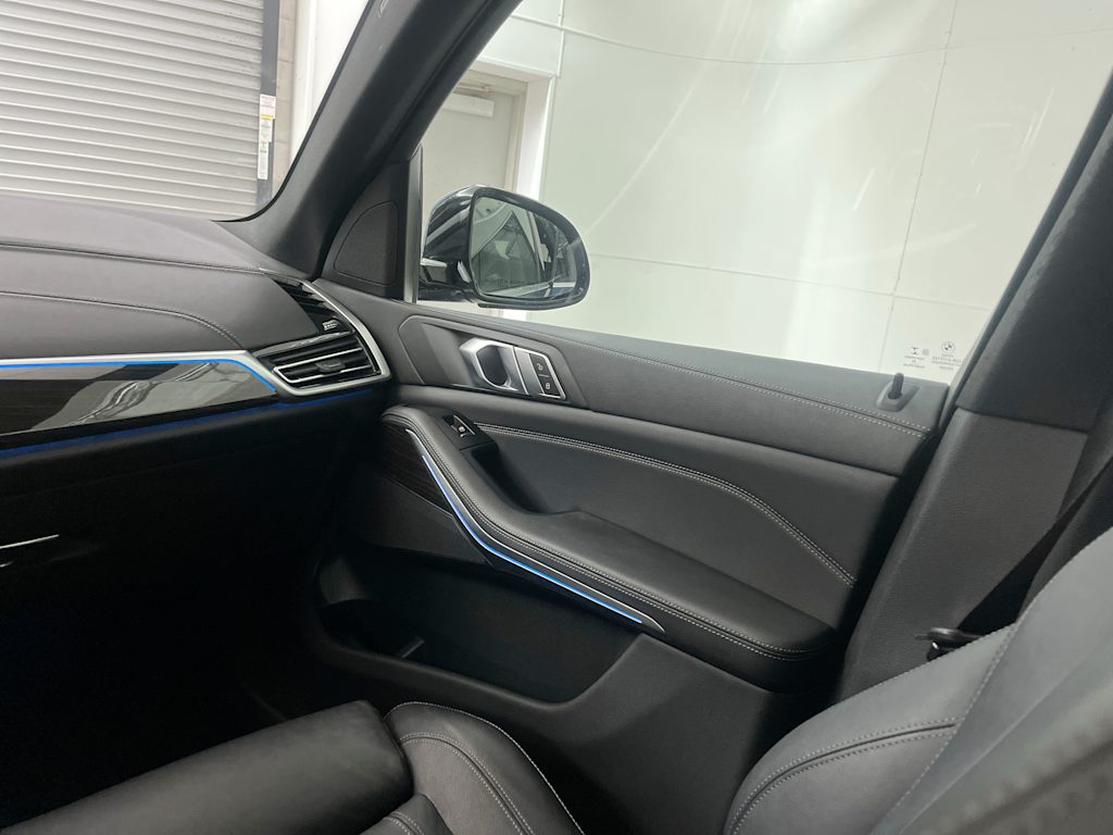 Thumbnail: 2021 BMW X5 - 22