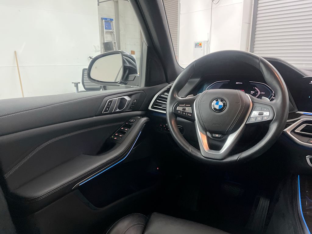 Thumbnail: 2021 BMW X5 - 8