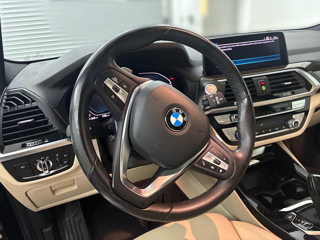 Thumbnail: 2021 BMW X3 - 2