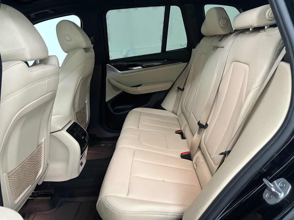 Thumbnail: 2021 BMW X3 - 10
