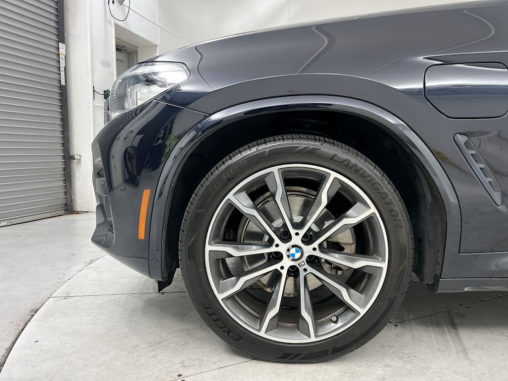 Thumbnail: 2021 BMW X3 - 6