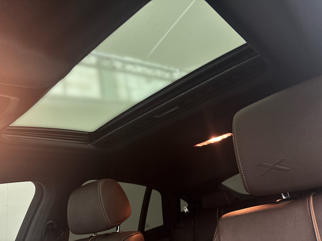 Thumbnail: 2017 BMW X4 - 23