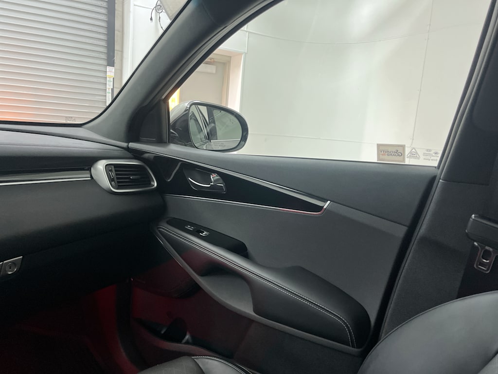 Thumbnail: 2019 Kia Sorento - 22