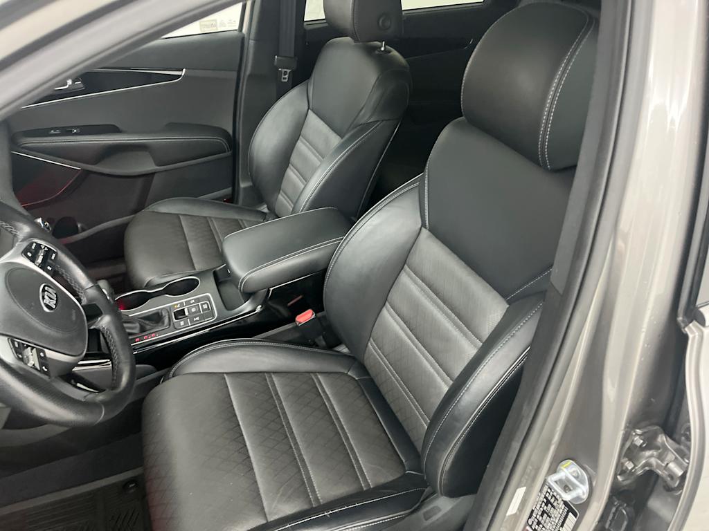 Thumbnail: 2019 Kia Sorento - 9