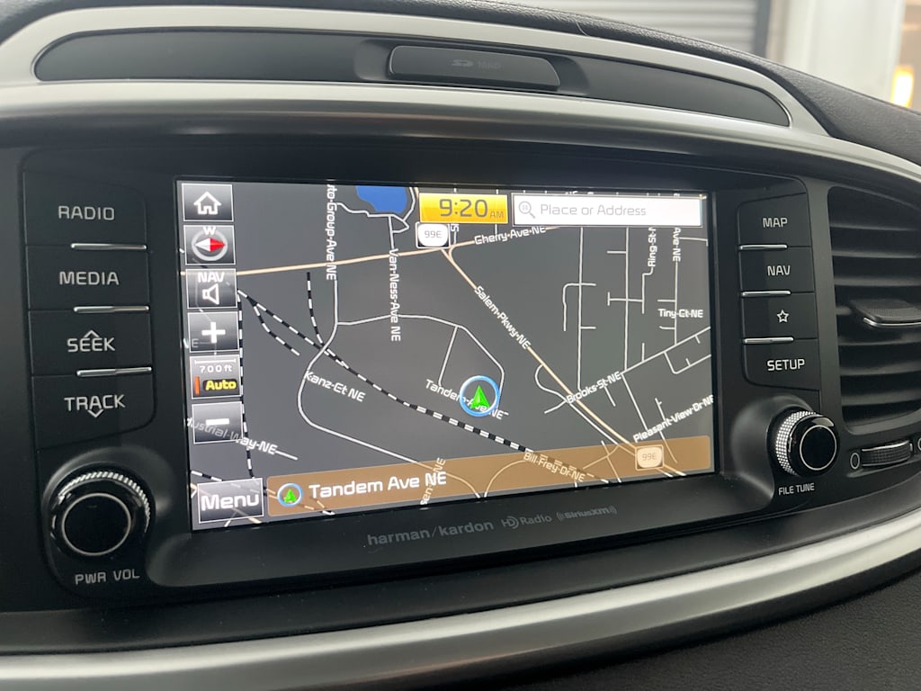 Thumbnail: 2019 Kia Sorento - 29