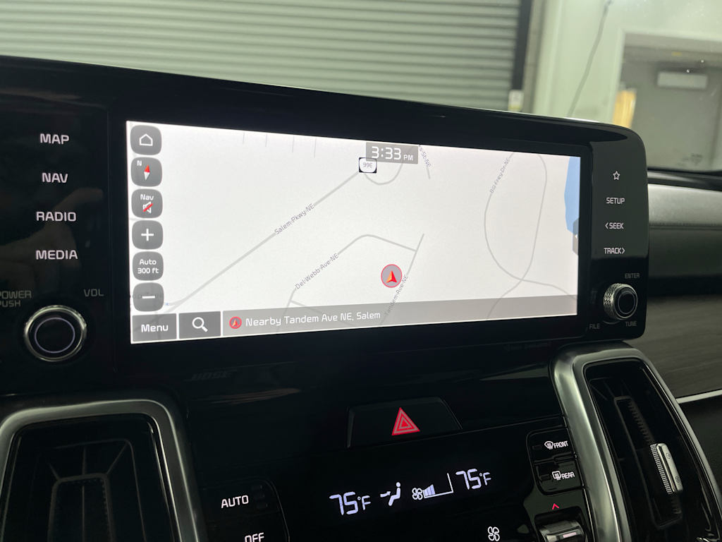 Thumbnail: 2023 Kia Sorento - 29