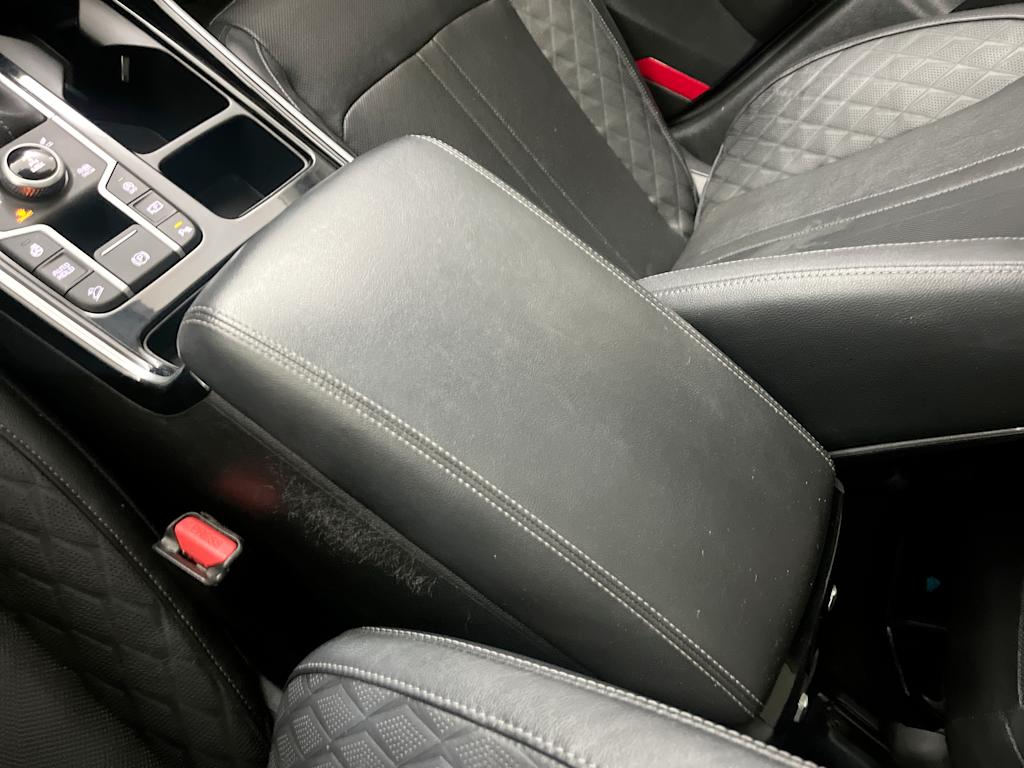 Thumbnail: 2021 Kia Sorento - 10
