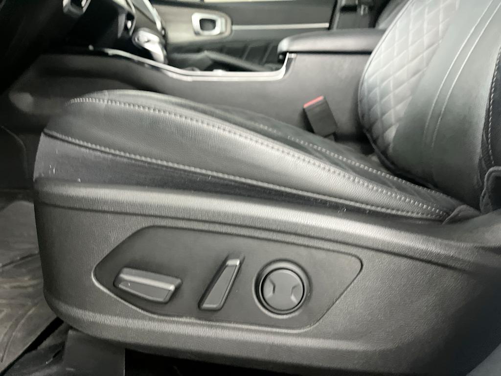 Thumbnail: 2021 Kia Sorento - 25