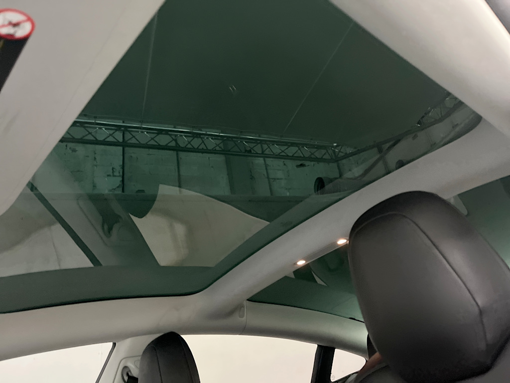 Thumbnail: 2018 Tesla Model 3 - 24