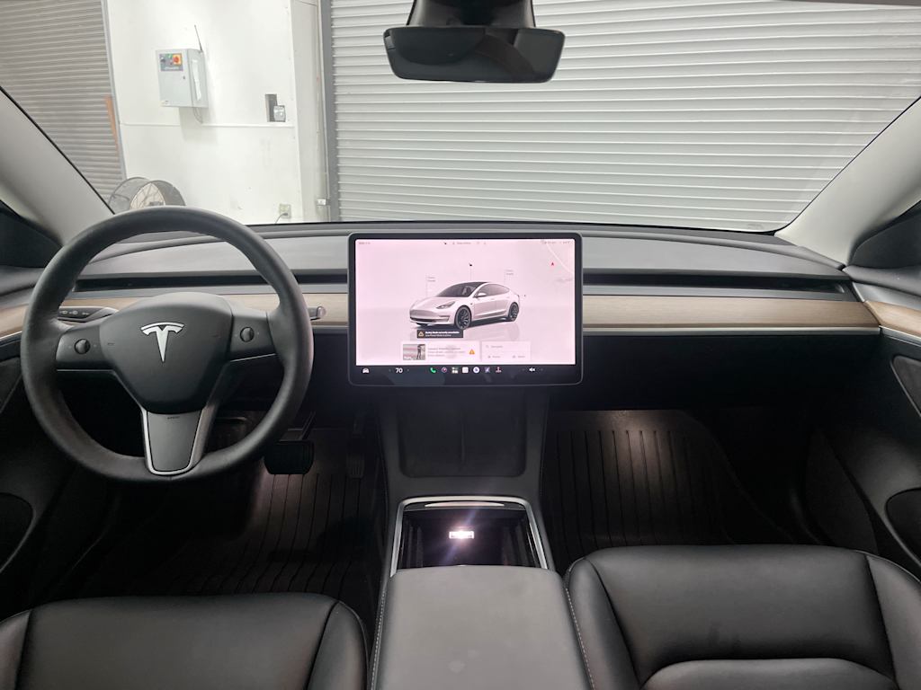 Thumbnail: 2022 Tesla Model 3 - 2
