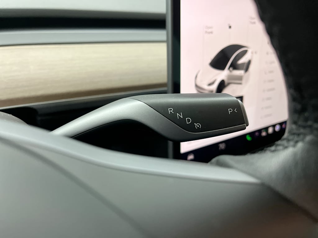 Thumbnail: 2022 Tesla Model 3 - 27