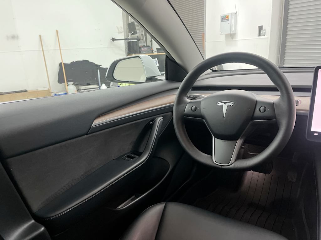 Thumbnail: 2022 Tesla Model 3 - 7