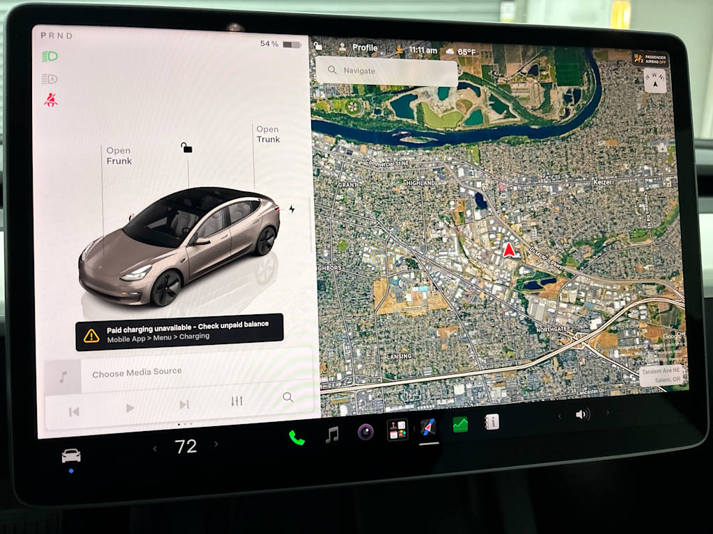 Thumbnail: 2023 Tesla Model 3 - 21