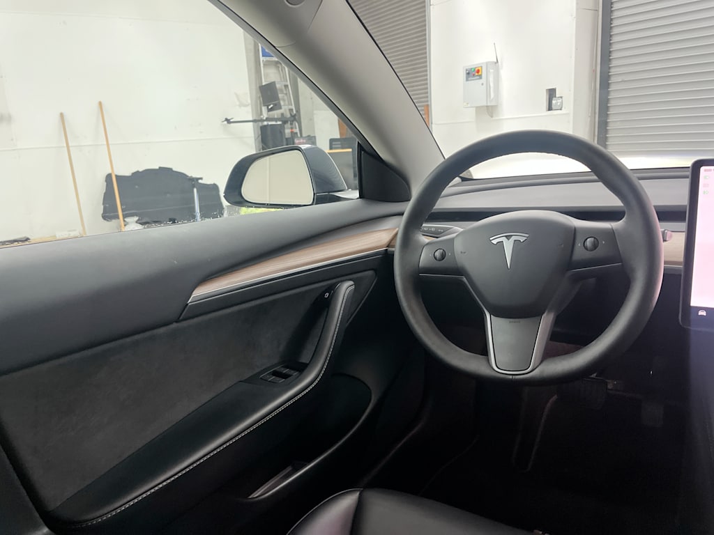 Thumbnail: 2023 Tesla Model 3 - 6