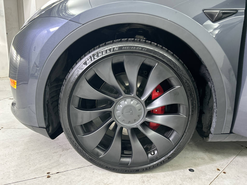 Thumbnail: 2022 Tesla Model Y - 8