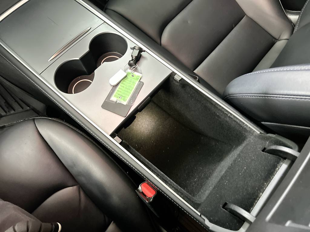 Thumbnail: 2022 Tesla Model Y - 13