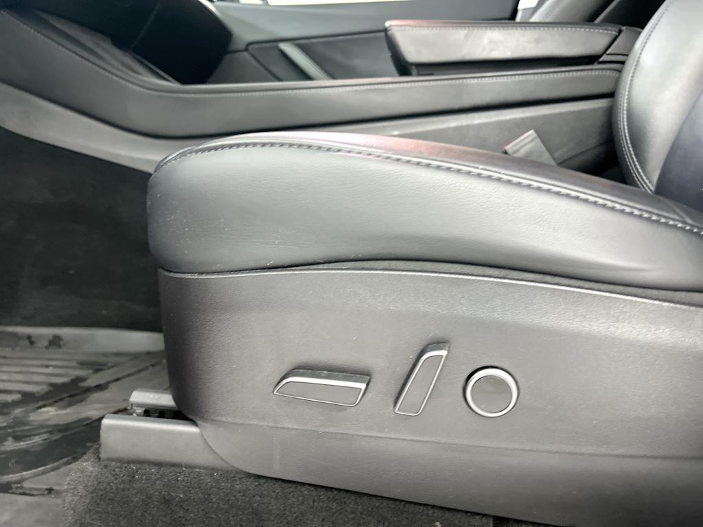 Thumbnail: 2022 Tesla Model Y - 19