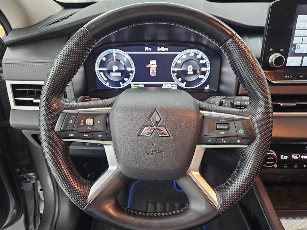 2023 Mitsubishi Outlander SEL 14