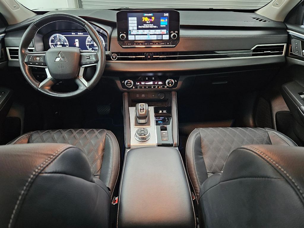2023 Mitsubishi Outlander SEL 10