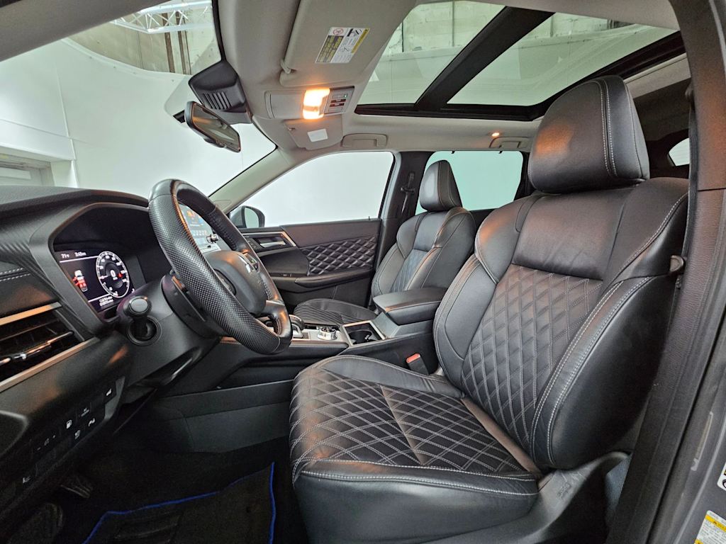 2023 Mitsubishi Outlander SEL 11