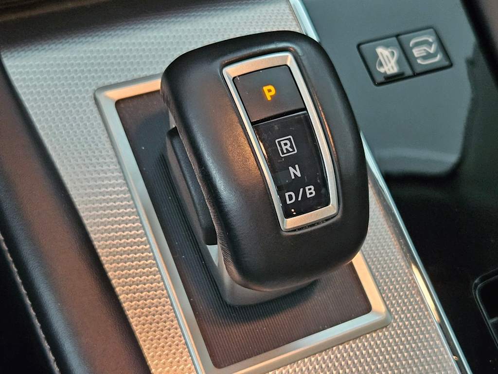2023 Mitsubishi Outlander SEL 36