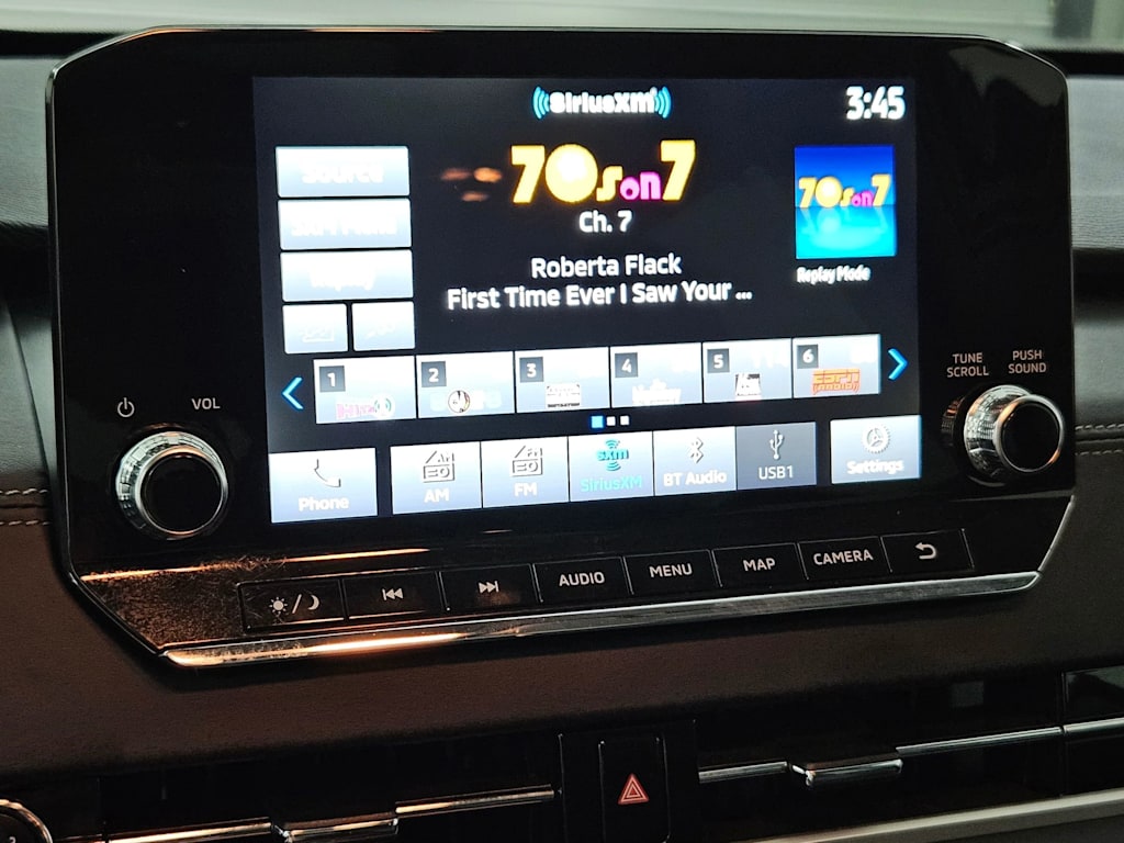 2023 Mitsubishi Outlander SEL 15