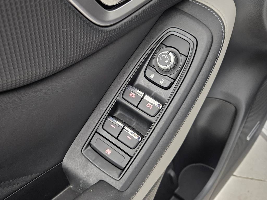 2024 Subaru Forester Limited 25