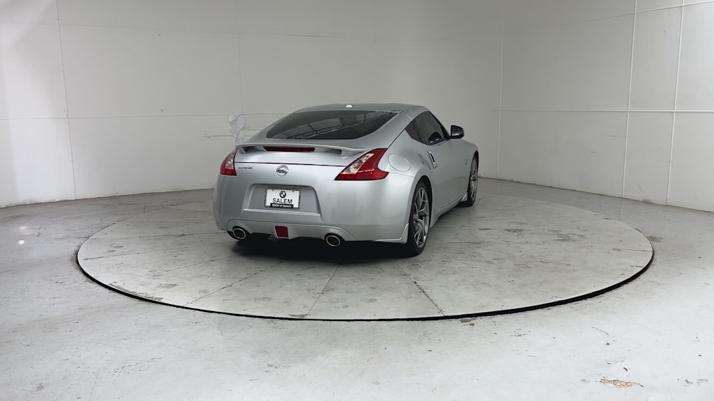 Thumbnail: 2013 Nissan Z - 15