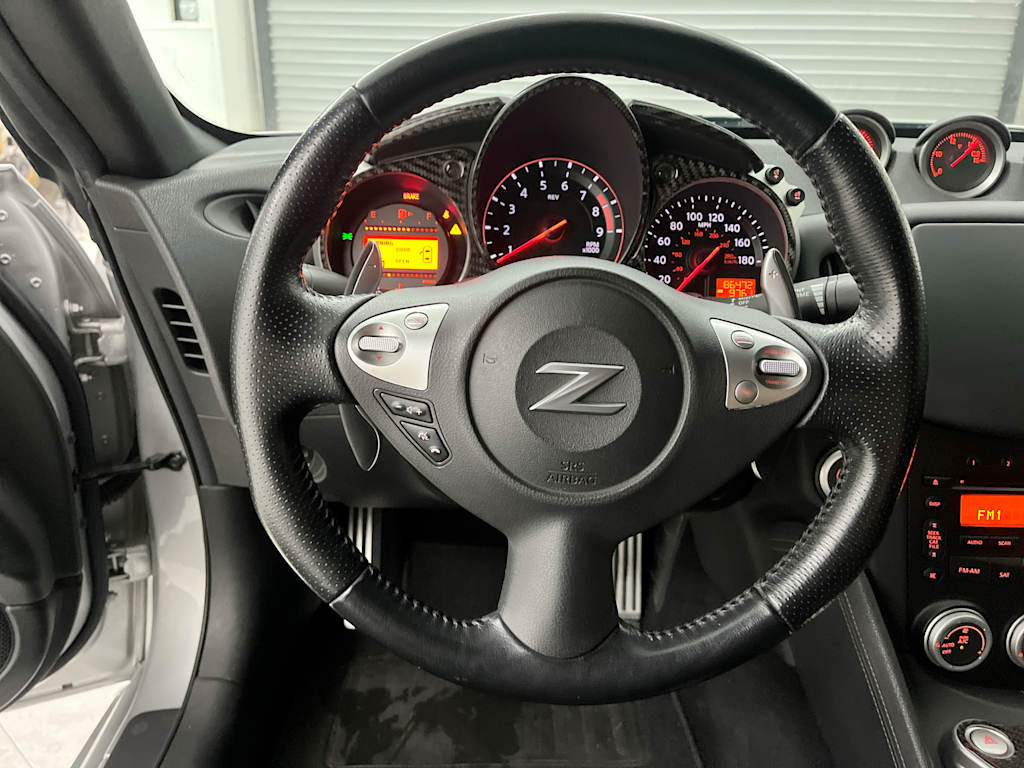 Thumbnail: 2013 Nissan Z - 8