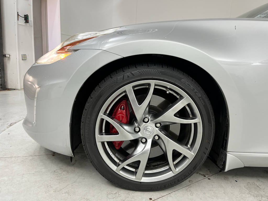 Thumbnail: 2013 Nissan Z - 6